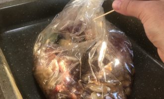 Нежное мясо баранины в духовке, в рукаве